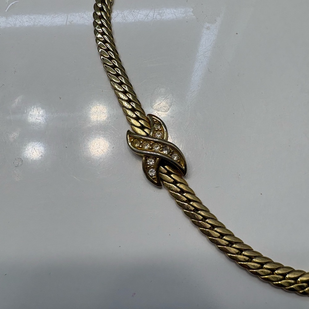 Vintage Christian Dior Elegant Gold Plated Women's Choker Necklace - Picture 2 of 8